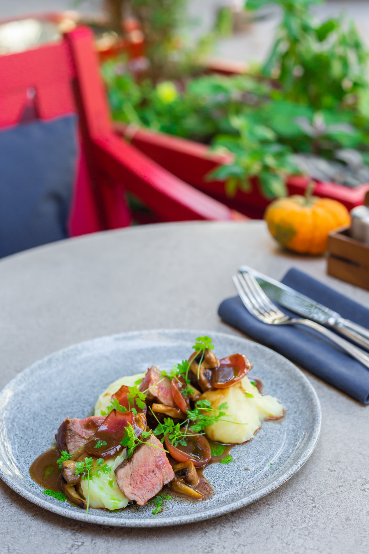 Ресторан «Olivier Bistro». Фотограф SMM Ростов-на-Дону Анна Краснова