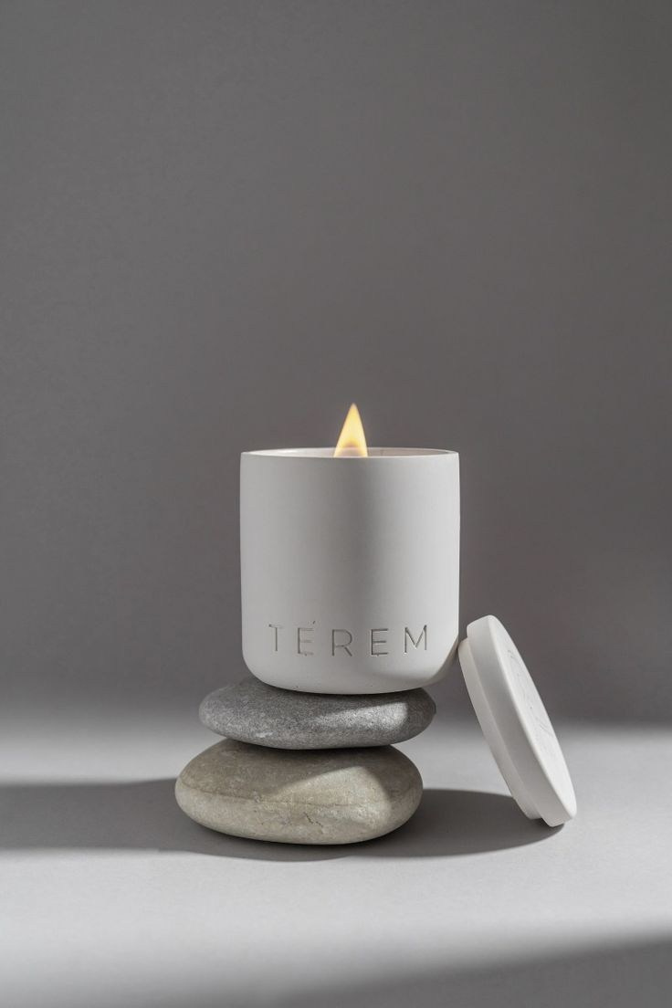 Гайд по предметной съемке обучение предметной фотографии эстетика минимализма в предметной съемке как снимать предметы красиво минимализм в фотографии предметная фотосъемка для начинающих гайд по фотосъемке товаров создание контента для брендов предметная съемка без дорогого оборудования секреты предметной фотографии стиль минимализм в съемке съемка товаров для маркетплейсов коммерческая предметная съемка свет и композиция в предметной фотографии как создать красивый кадр гайд по свету в предметной съемке искусство минимализма в фото фотосъемка для бизнеса обучение фотографии товаров предметный контент для соцсетей