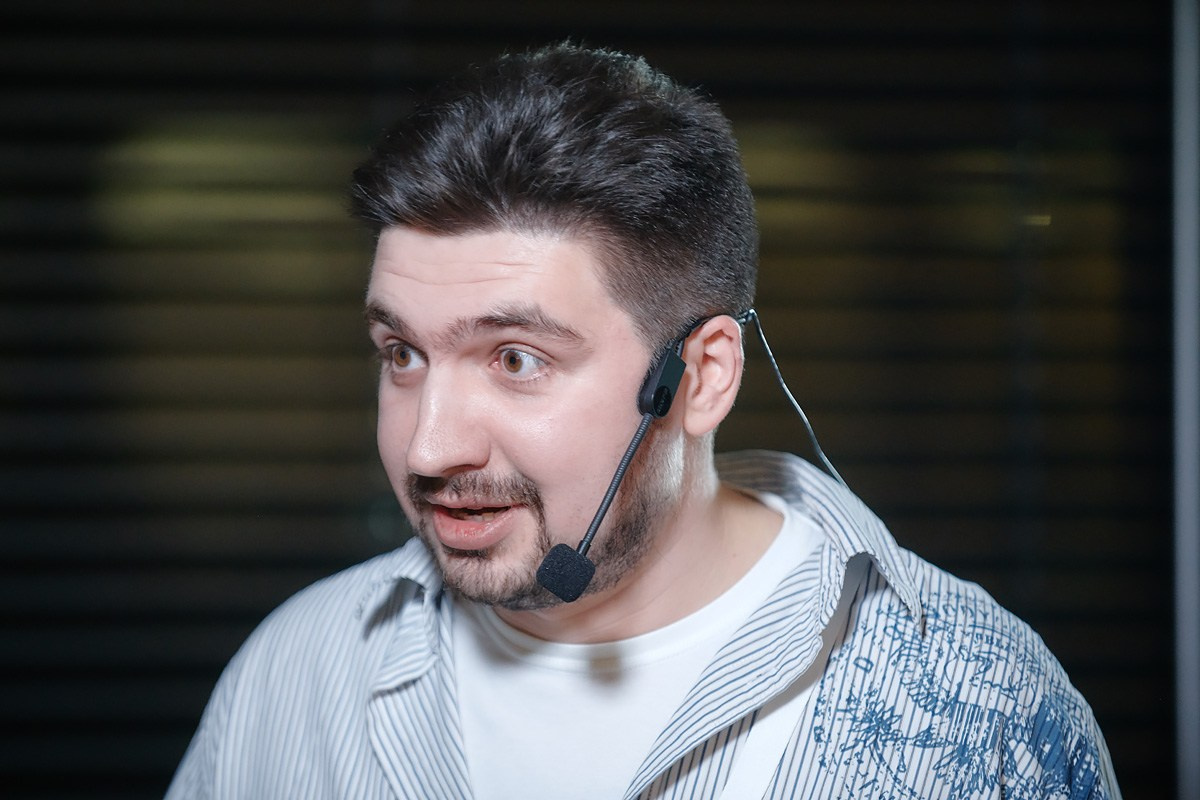 Митап в Avito. Репортажный фотограф в Москве Вадим Францев