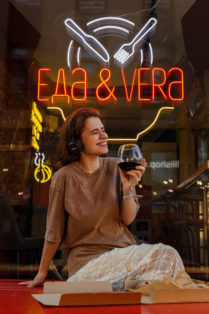 Репортажная и контент съемка. Портретный и Семейный фотограф в Санкт-Петербурге Rocket Alice