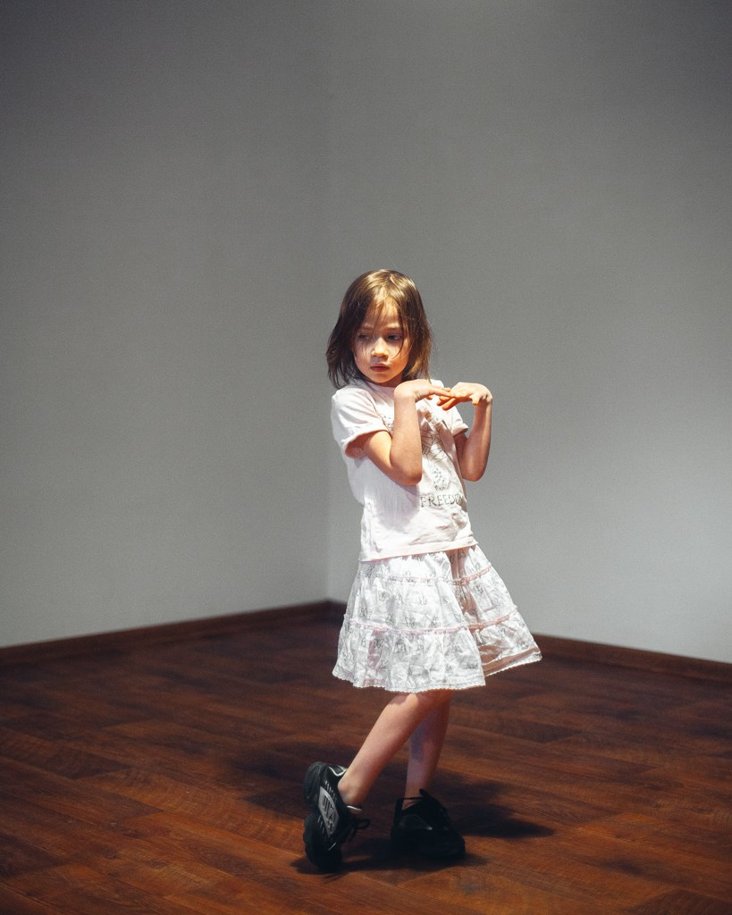 Дочка в студии. Фотограф Денис Денисов