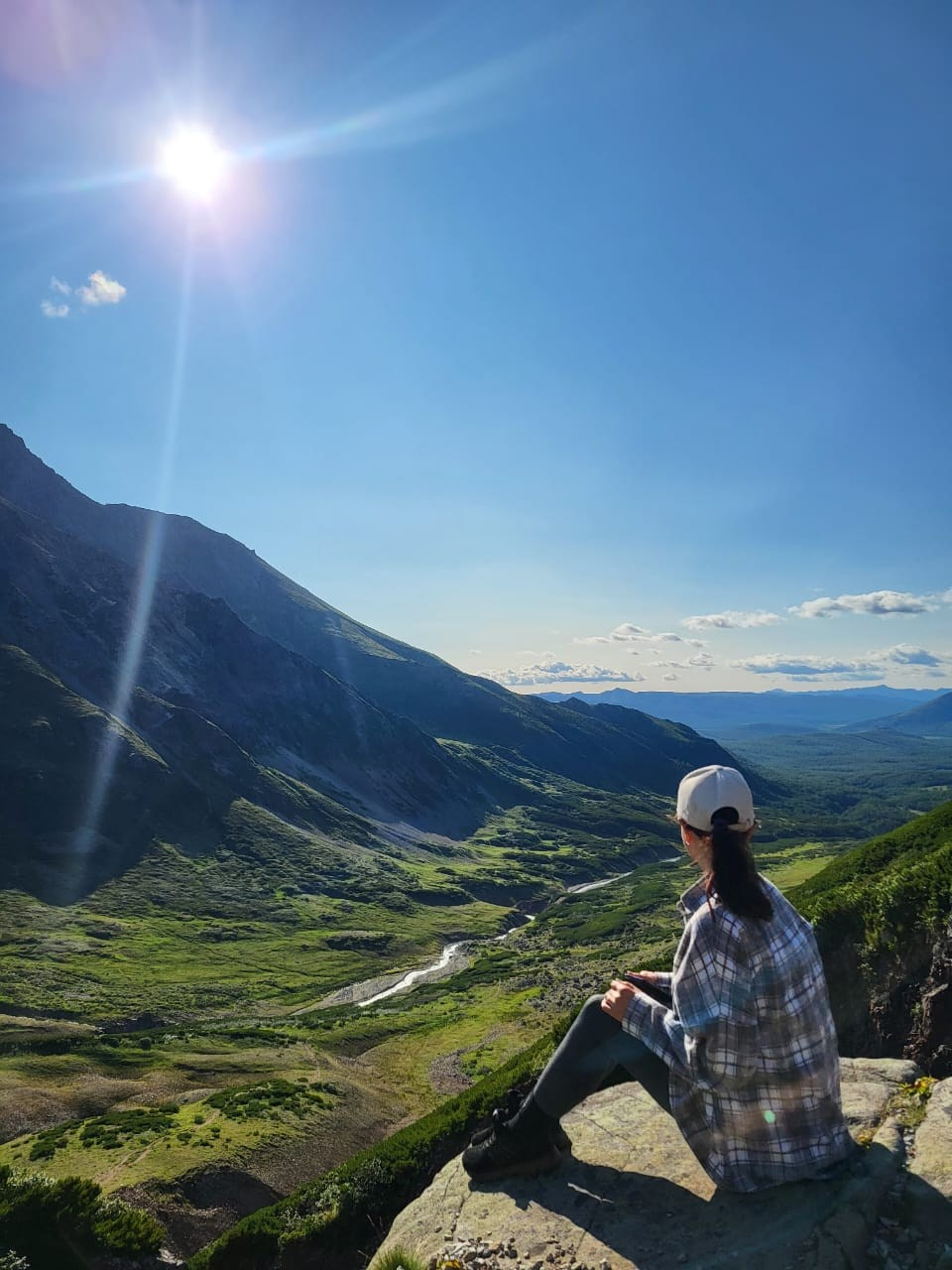 Горный массив Вачкажец и купание в термальных источниках. Экскурсионные туры по Камчатке