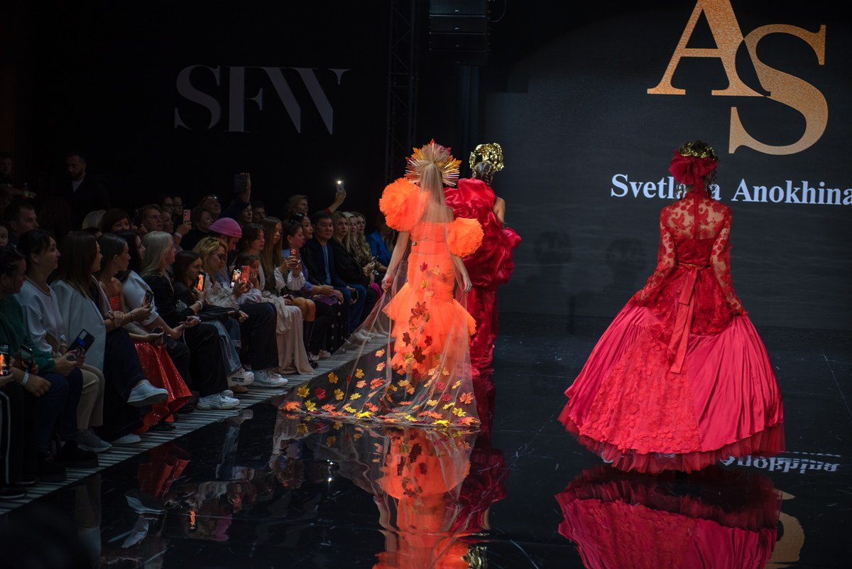 SochiFashionWeek2024 дизайнер Анохина Светлана. Семейный и коммерческий фотограф в Сочи Александр Бодунов