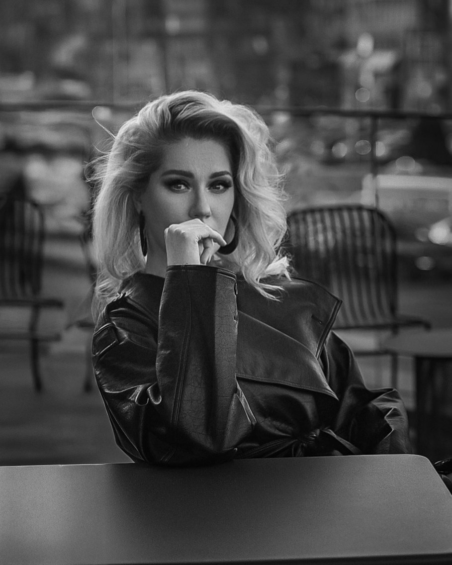 Alyona. Елена Северина фотограф, Алматы: репортаж (спорт, концерты, конференции), предметная и фуд-съёмка, портреты, каталоги, фэшн, ретушь