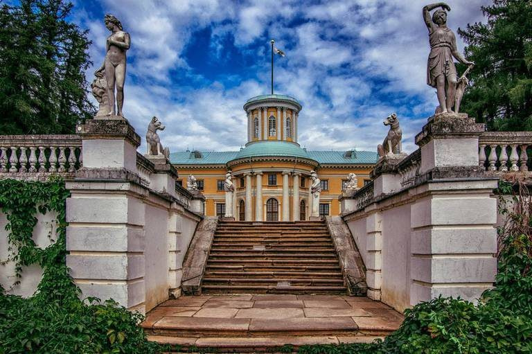 Красивые места для фотосессии в Москве для свадебной и семейной съемки