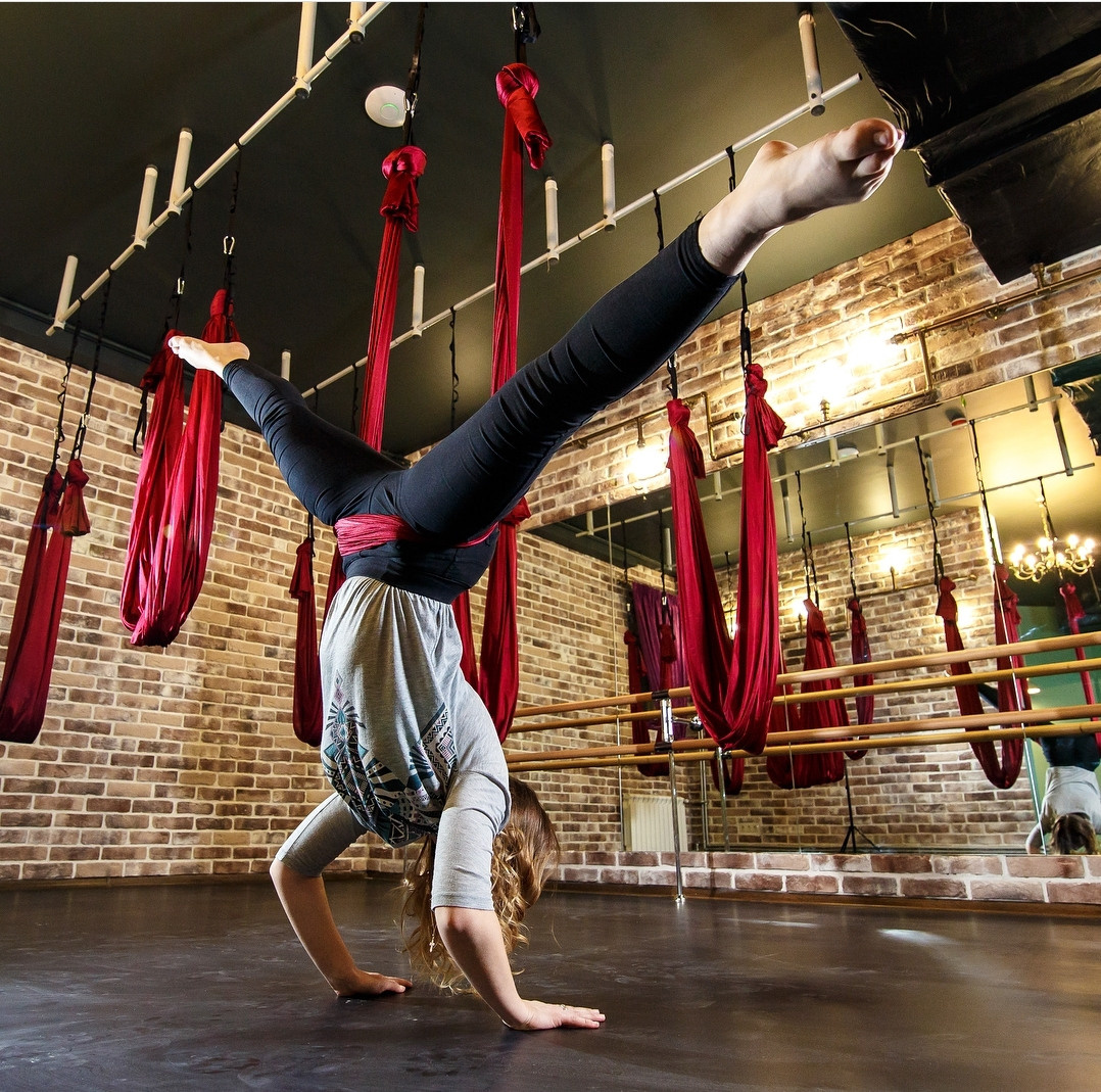 Детский клуб + кафе «Витраж». Кризисный и телесно-ориентированный психолог в Москве Печора Катерина✨