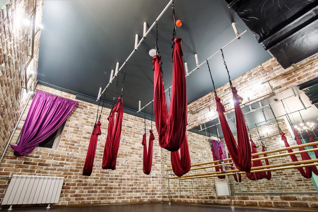 Детский клуб + кафе «Витраж». Кризисный и телесно-ориентированный психолог в Москве Печора Катерина✨