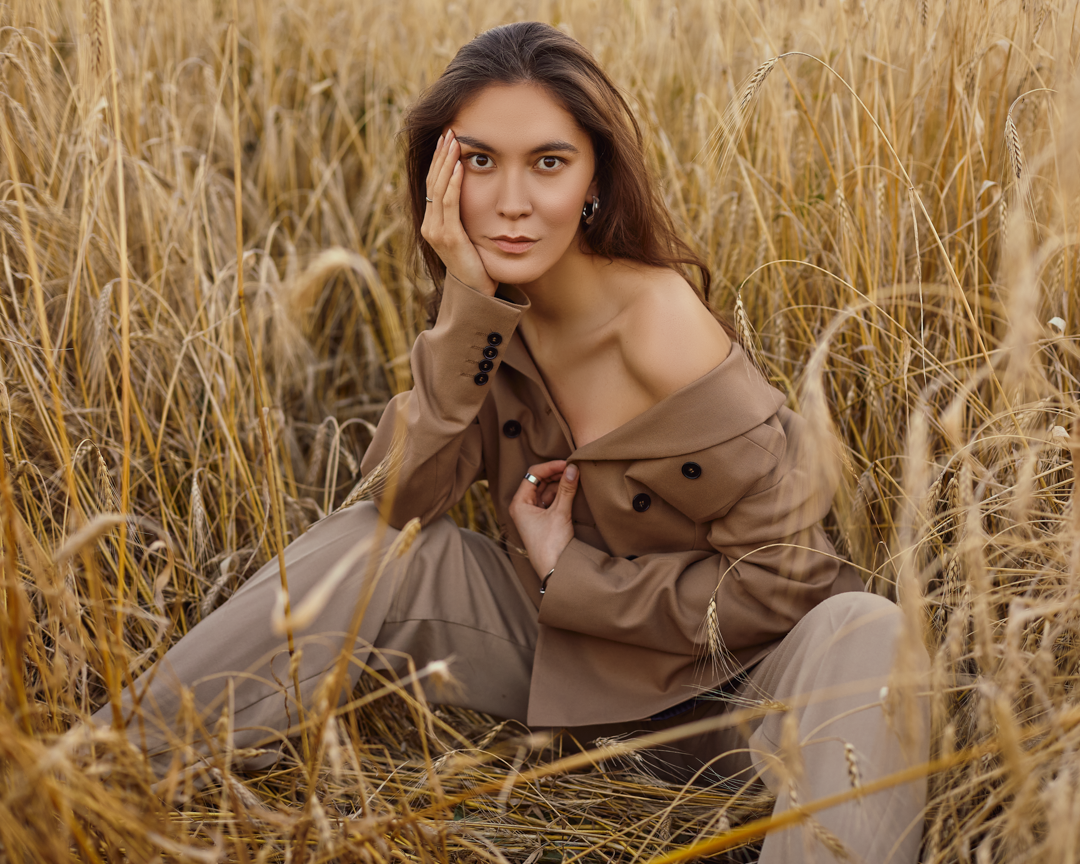 Поле. Главная