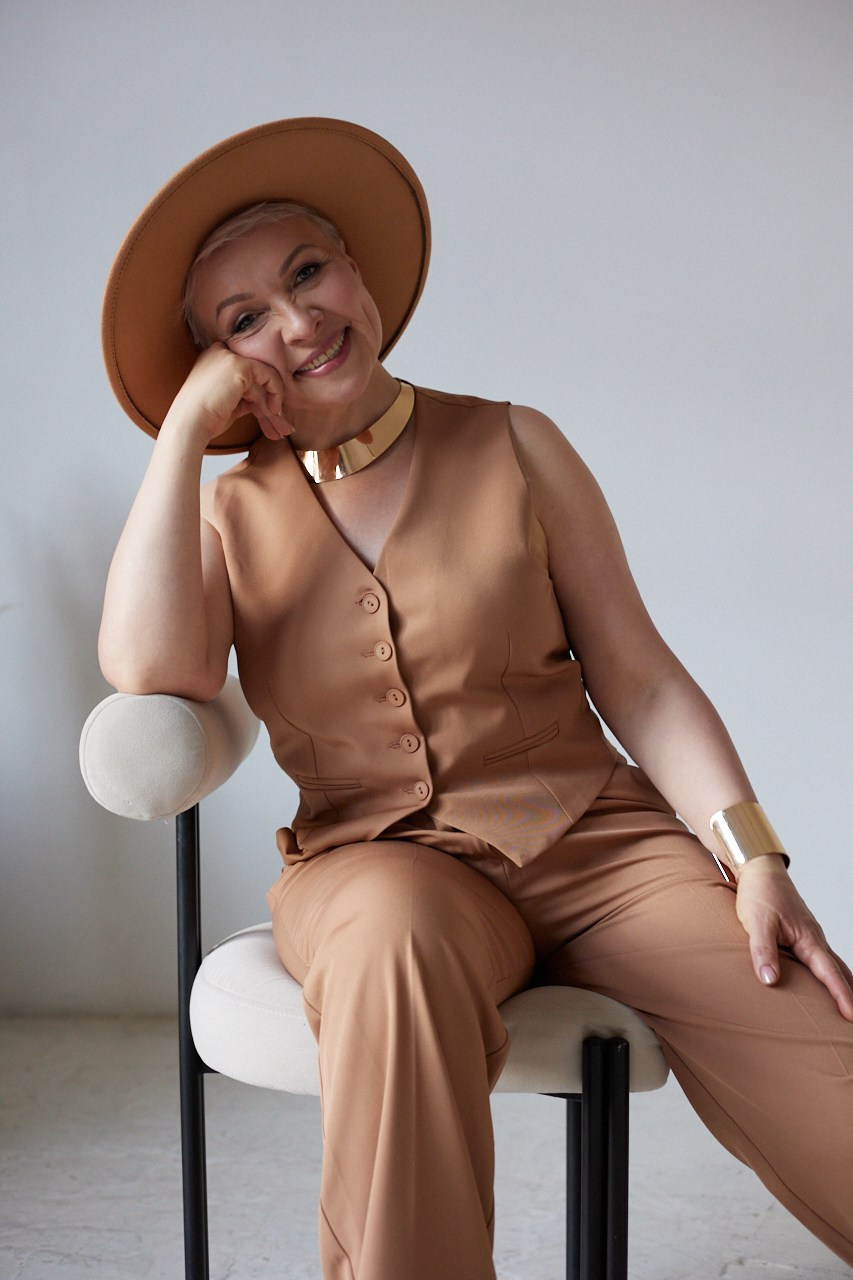 HAT. Фотомодель