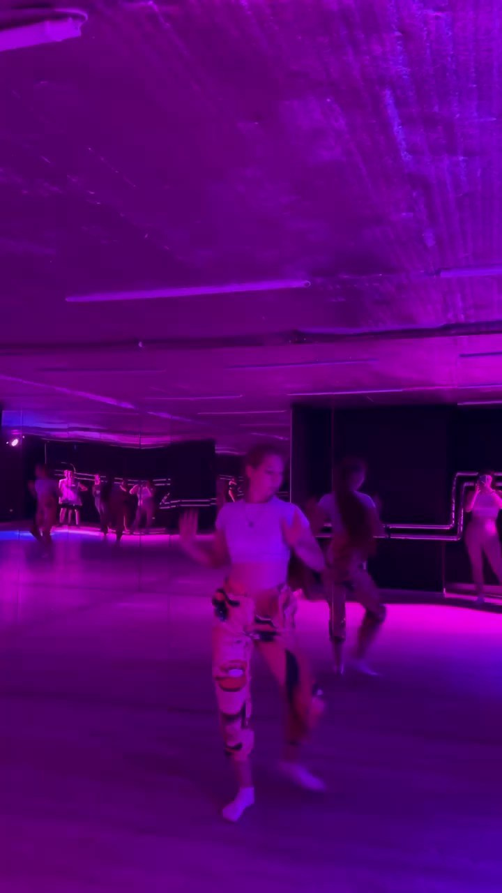 Студия танца & Абонементы. ШОУ-БАЛЕТ «UNDERGROUND»