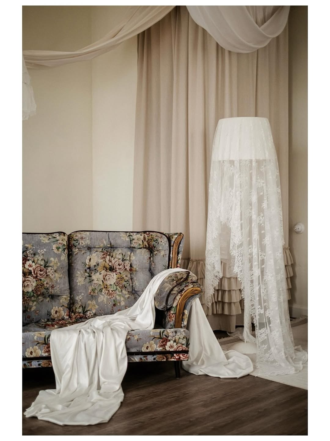 Фотостудии. Свадебный и семейный фотограф в Омске Евгения Хакимова