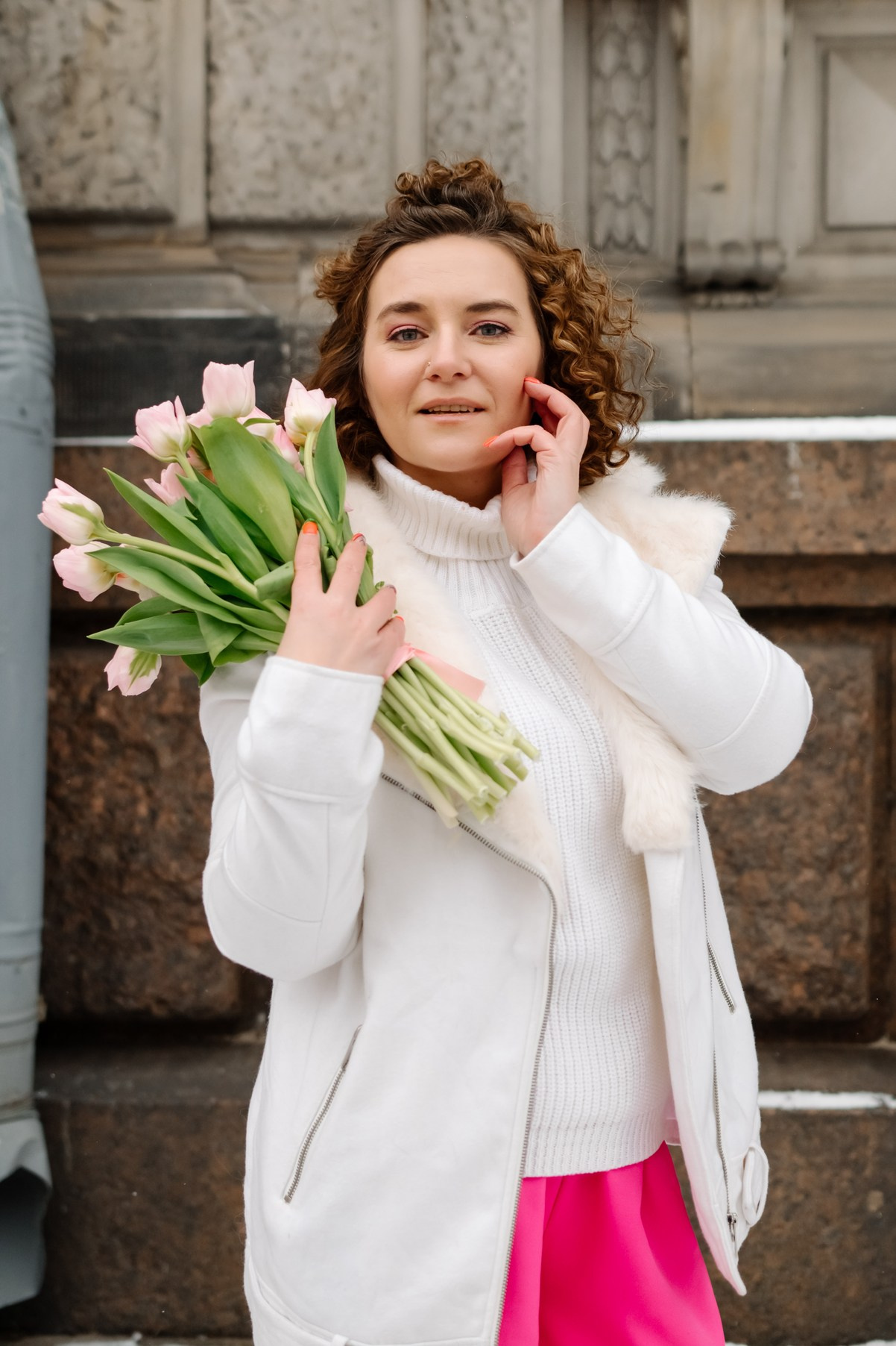 Юля с тюльпанами. Свадебный и сеейный фотограф в Санкт-Петербурге Елена Худякова