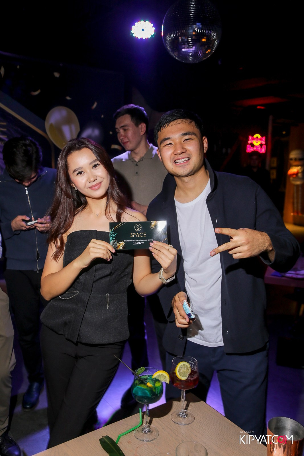 SPACE KARAOKE BAR. КИПЯТКОМ АЛМАТЫ!