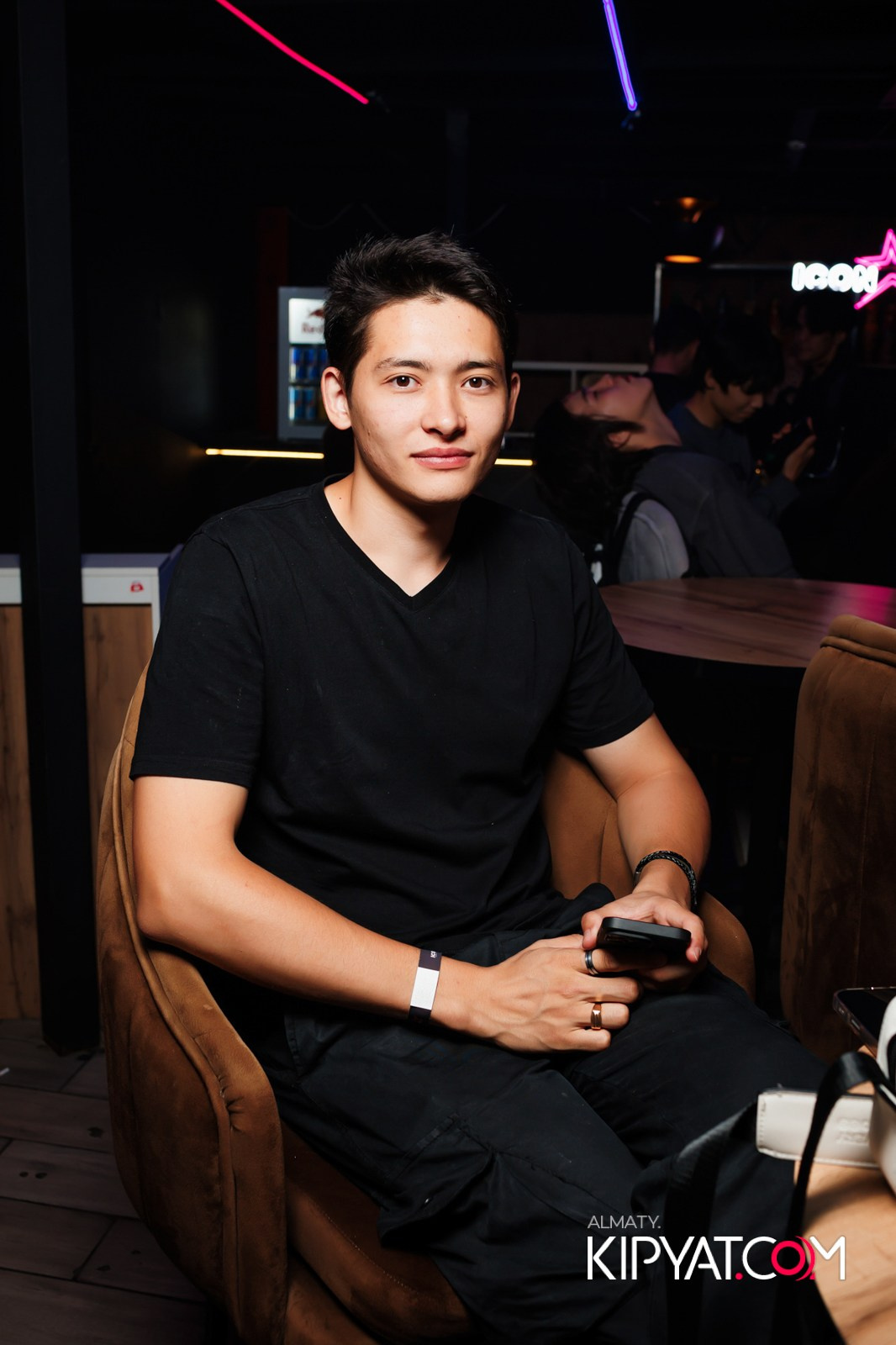 НОЧНОЙ КЛУБ ICON. КИПЯТКОМ АЛМАТЫ!