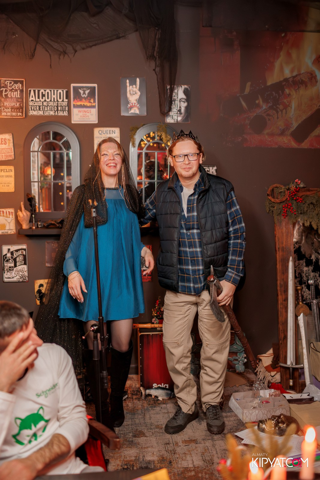 MERRY CREEPYSTMASS AND SPOOKY NEW YEAR — QUEEN OF THE DARKNESS BAR. КИПЯТКОМ АЛМАТЫ!