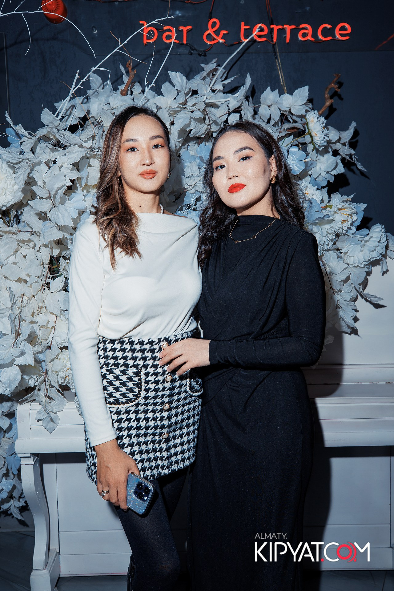 FRIENDS BAR & TERRACE. КИПЯТКОМ АЛМАТЫ! Фотосъемка мероприятий в Алматы