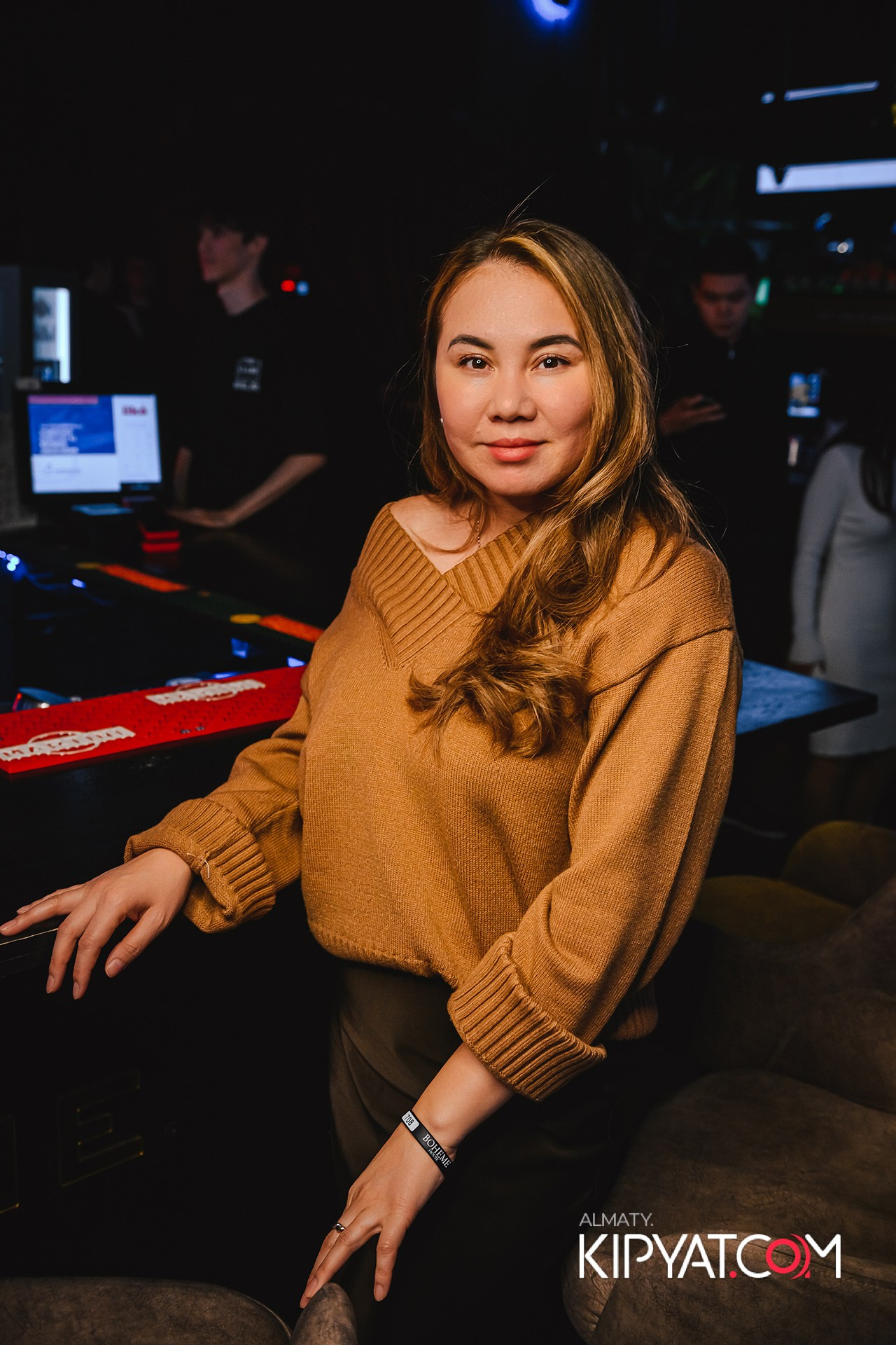 ПОСВЯЩЕНИЕ В СТУДЕНТЫ ''Q'' UNIVERSITY. КИПЯТКОМ АЛМАТЫ!