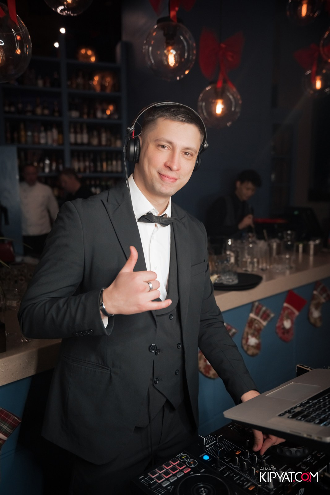 РЕСТОРАН BARFLY. КИПЯТКОМ АЛМАТЫ!