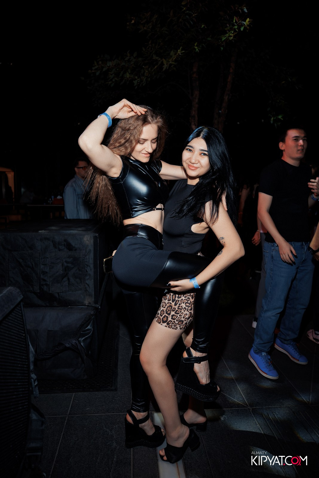 EVENT BAR. КИПЯТКОМ АЛМАТЫ!