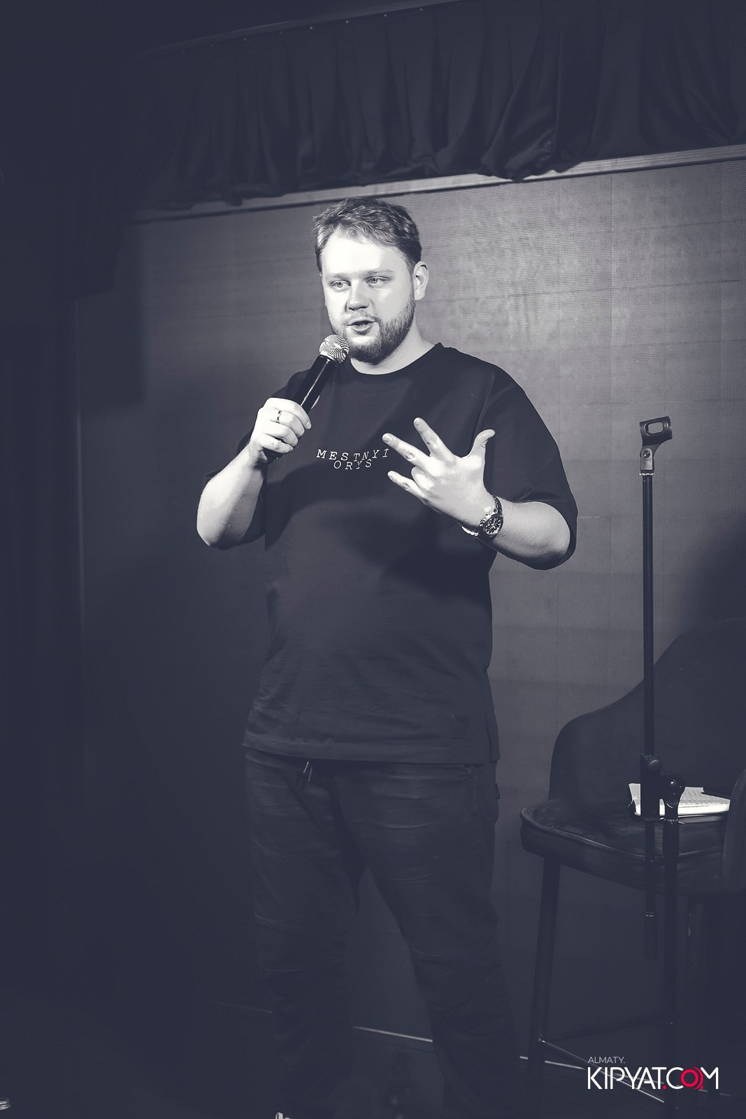 STAND UP КОНЦЕРТ АЛЕКСАНДРА МЕРКУЛЬ. КИПЯТКОМ АЛМАТЫ! Фотосъемка мероприятий в Алматы