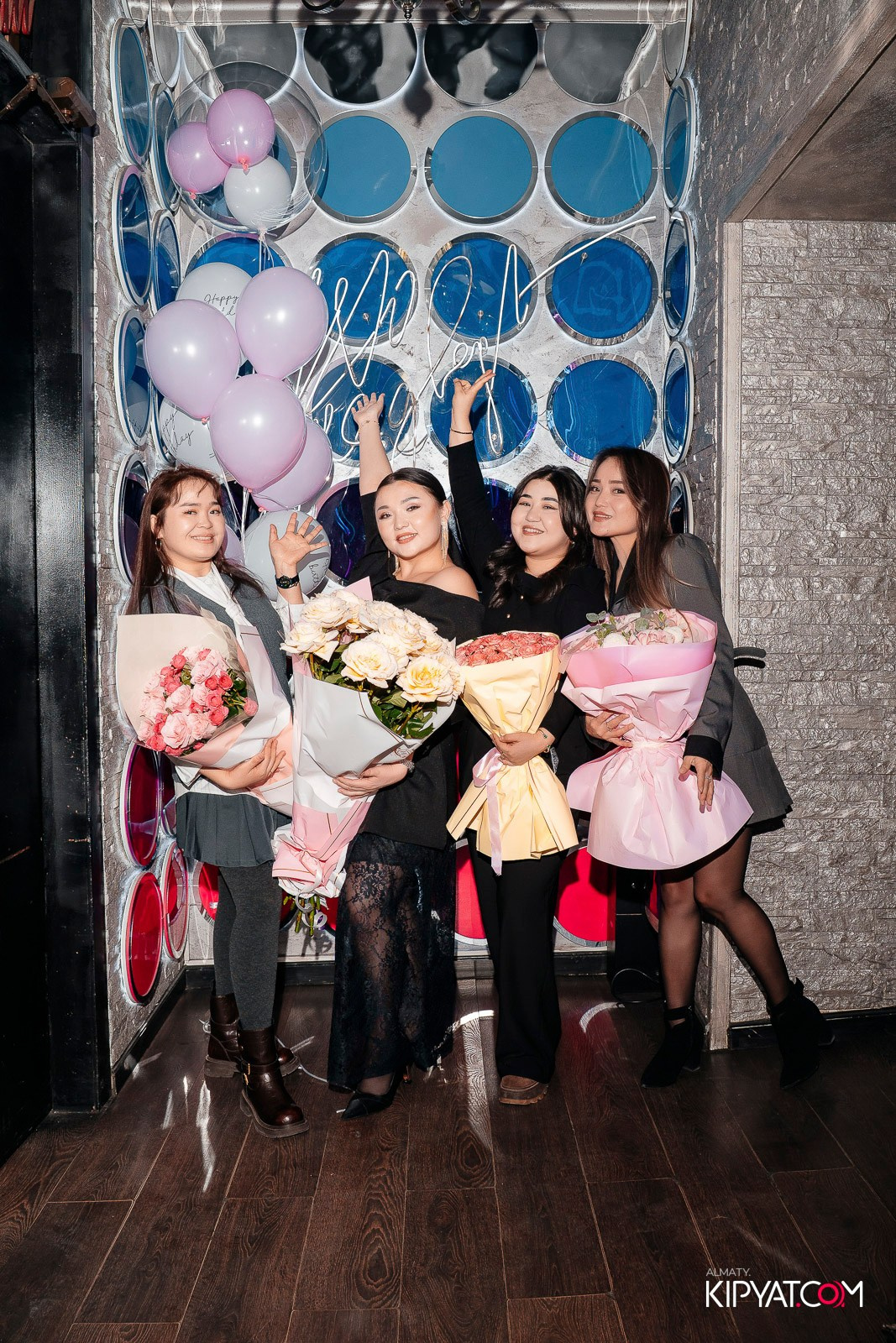 УХО И МЕДВЕДЬ НА ГАГАРИНА. КИПЯТКОМ АЛМАТЫ! Фотосъемка мероприятий в Алматы