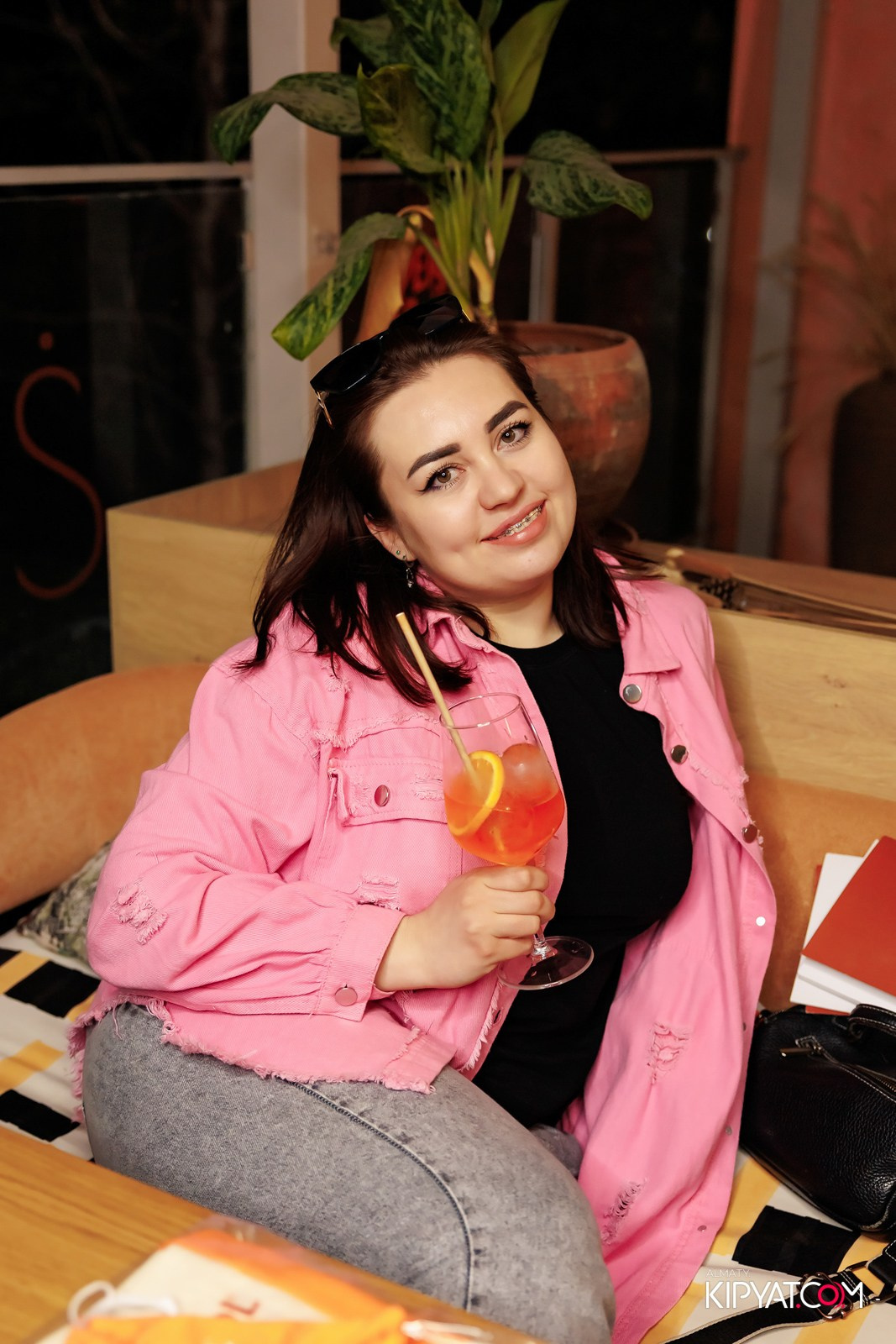 ŚANTI SUMMER TERRACE. КИПЯТКОМ АЛМАТЫ!