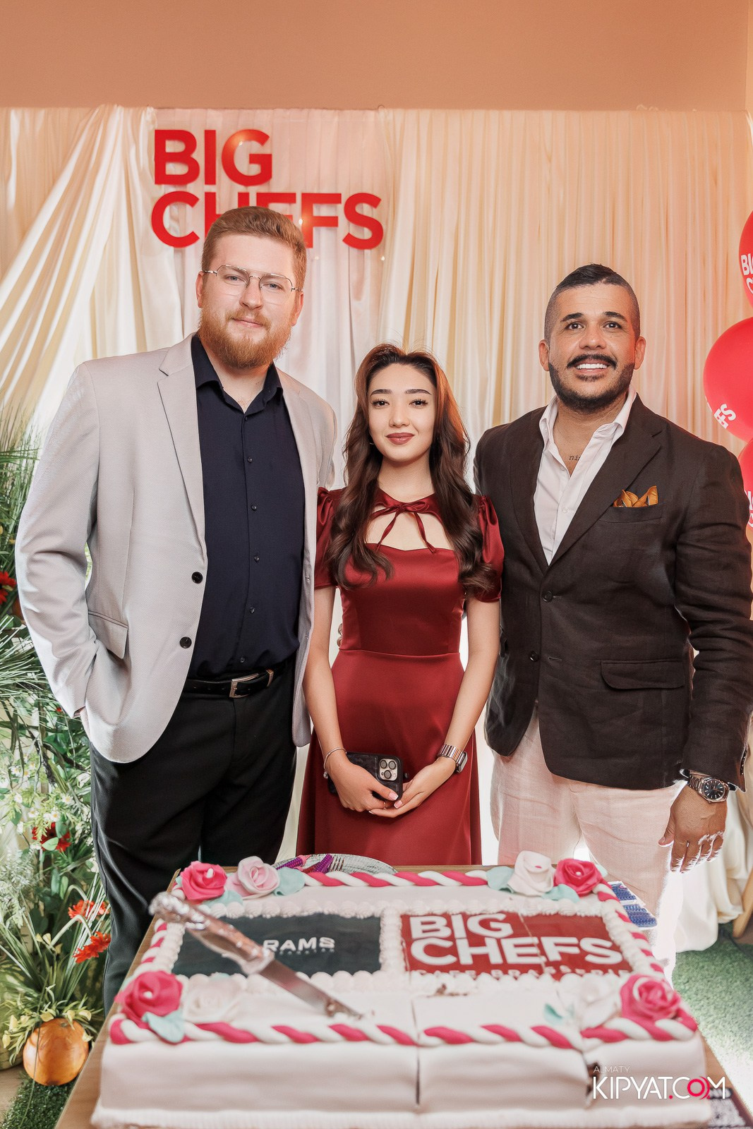 ОФИЦИАЛЬНОЕ ОТКРЫТИЕ РЕСТОРАНА BIG CHEFS. КИПЯТКОМ АЛМАТЫ!
