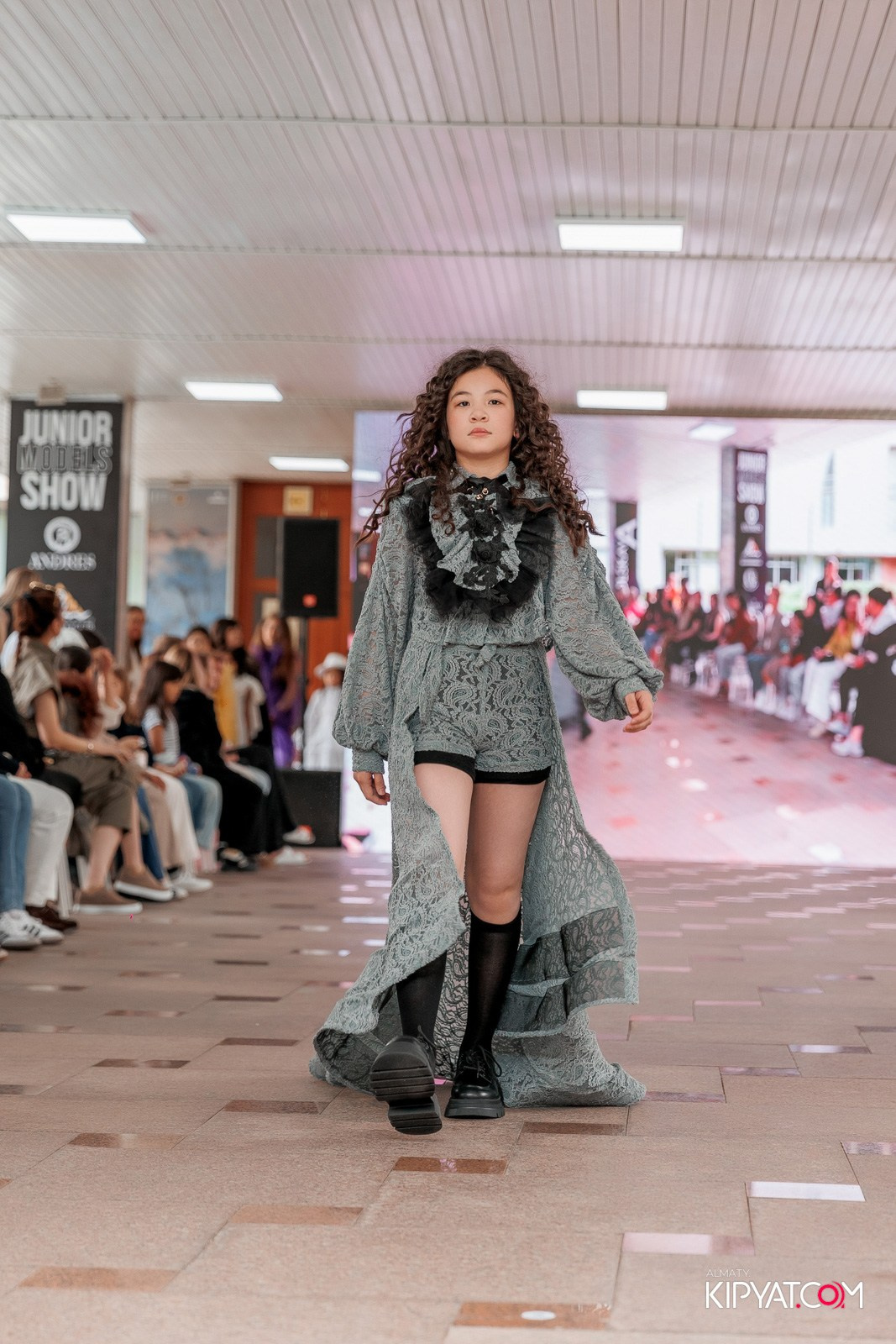 JUNIOR FASHION SHOW. КИПЯТКОМ АЛМАТЫ!