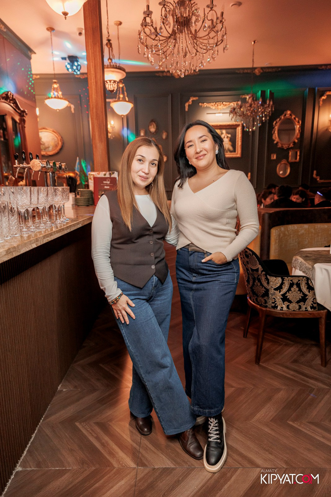 РЕСТОРАН ВЕСЕЛИДЗЕ НА ШАЛЯПИНА. КИПЯТКОМ АЛМАТЫ!