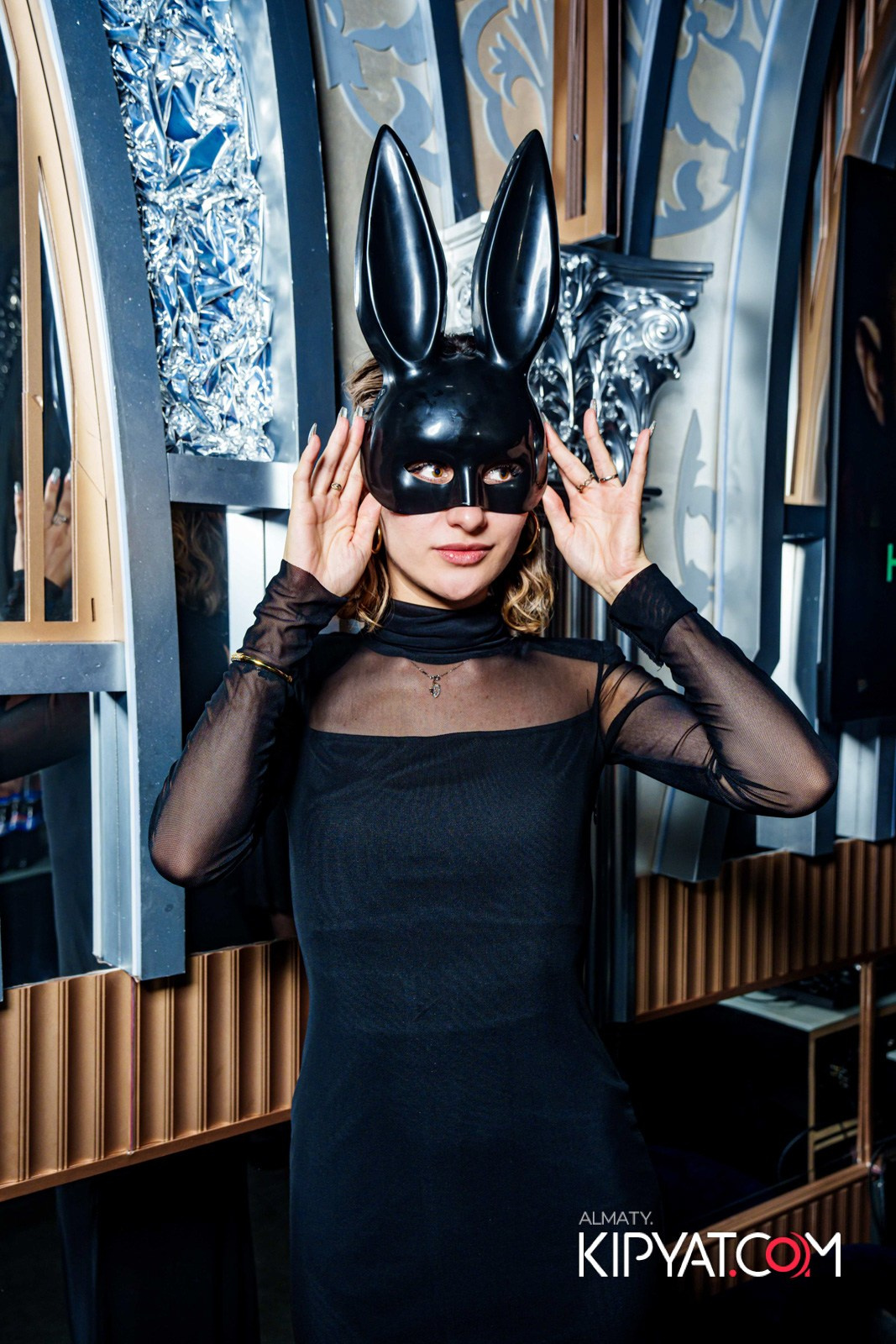 MOOD KARAOKE & TERRACE. КИПЯТКОМ АЛМАТЫ!