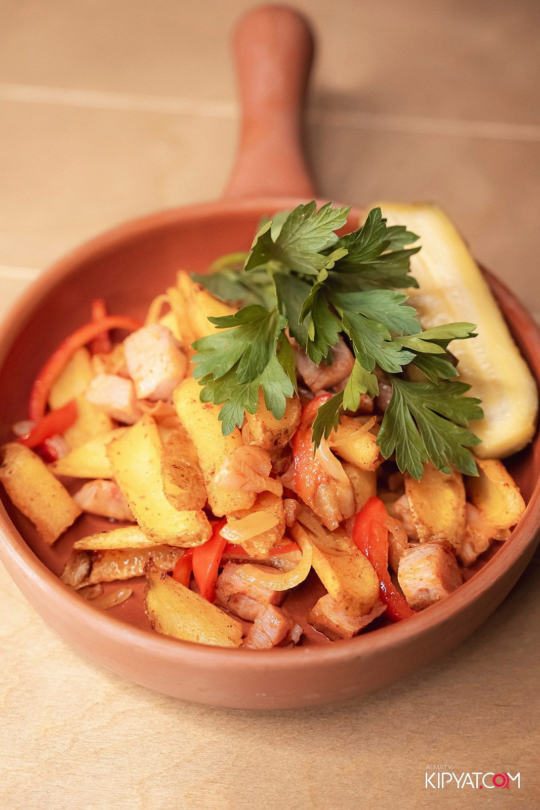 OKTOBERFEST ПИНТА MEGA ALMA-ATA. КИПЯТКОМ АЛМАТЫ!