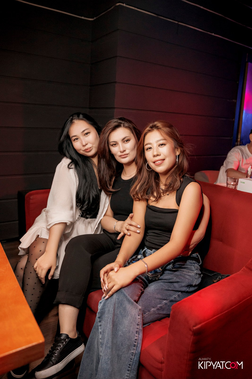 ARAGOSTA. КИПЯТКОМ АЛМАТЫ! Фотосъемка мероприятий в Алматы