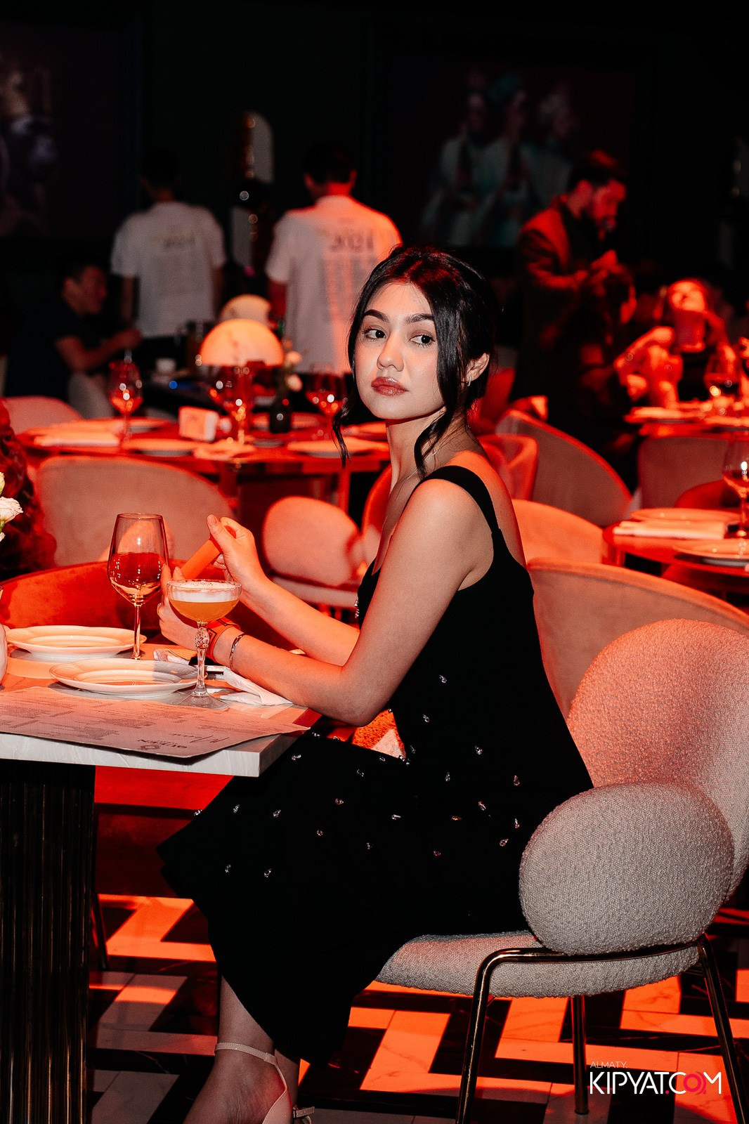 QUEEN. КИПЯТКОМ АЛМАТЫ!