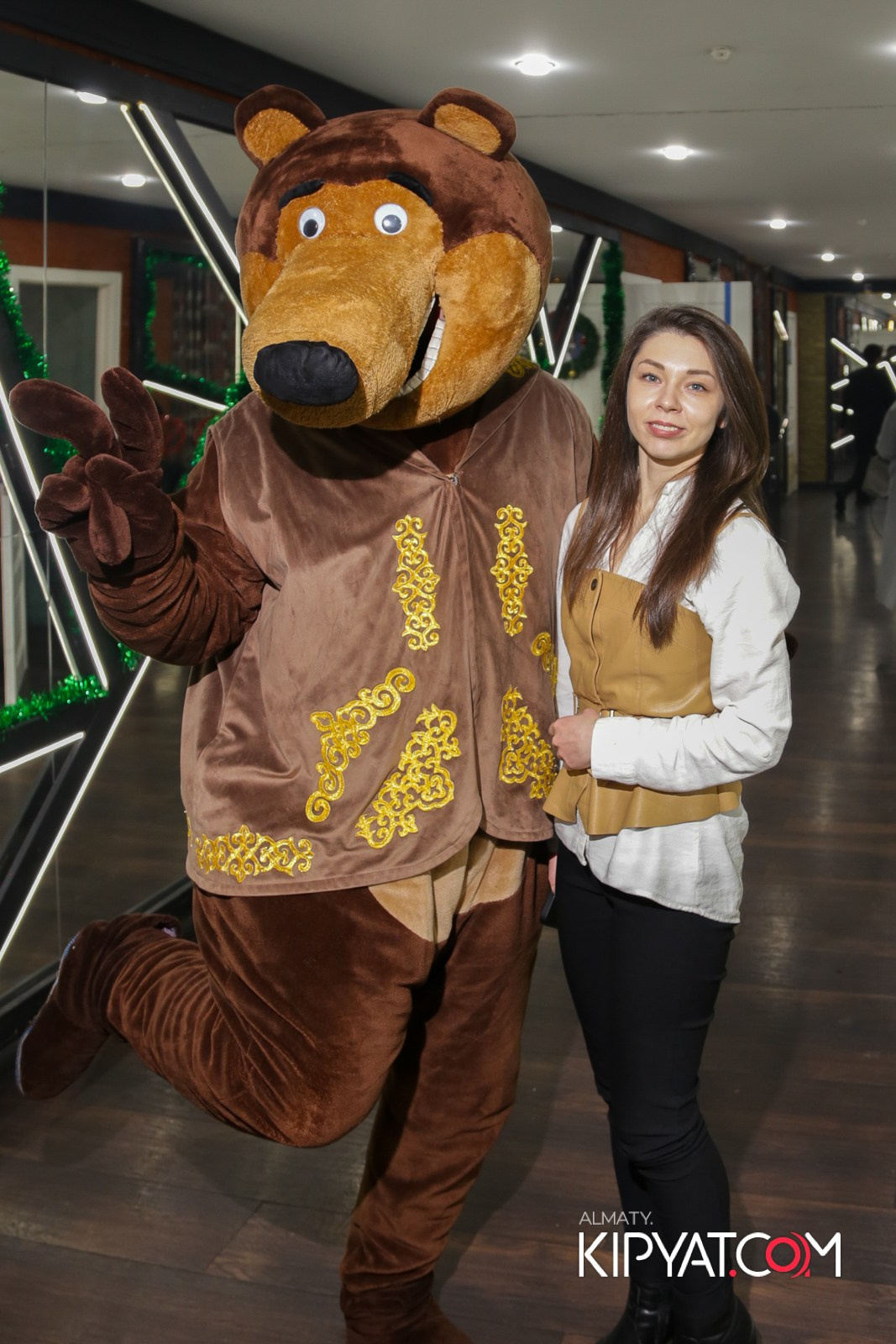 УХО И МЕДВЕДЬ НА САИНА. КИПЯТКОМ АЛМАТЫ!