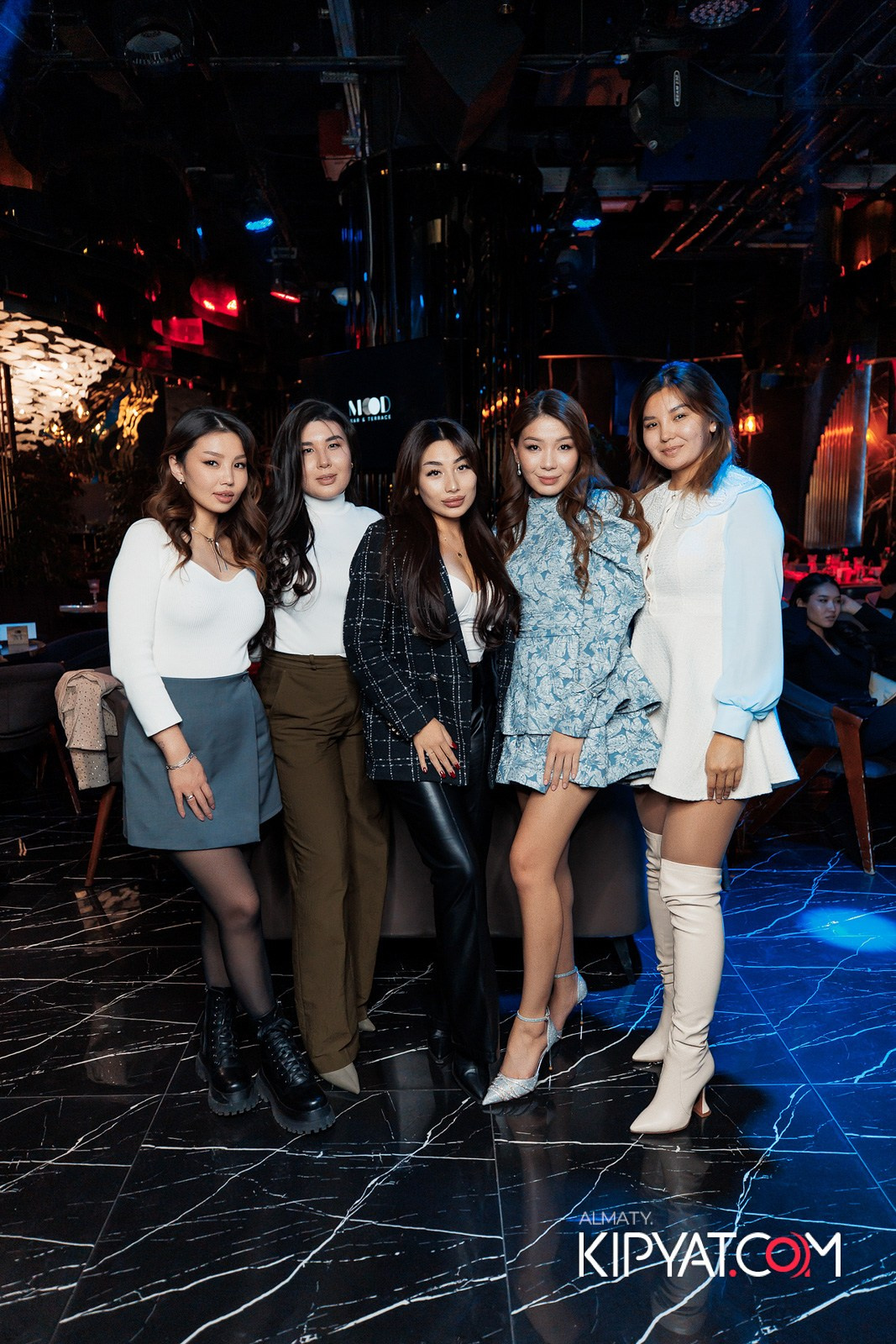 MOOD KARAOKE & TERRACE. КИПЯТКОМ АЛМАТЫ!