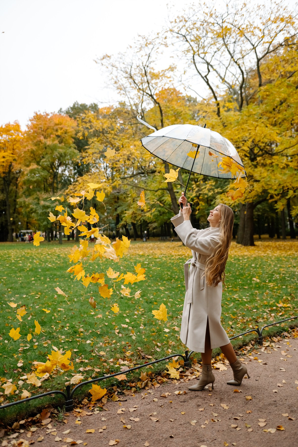 Осенняя фотосессия в Питере в Михайловском саду. Свадебный и сеейный фотограф в Санкт-Петербурге Елена Худякова