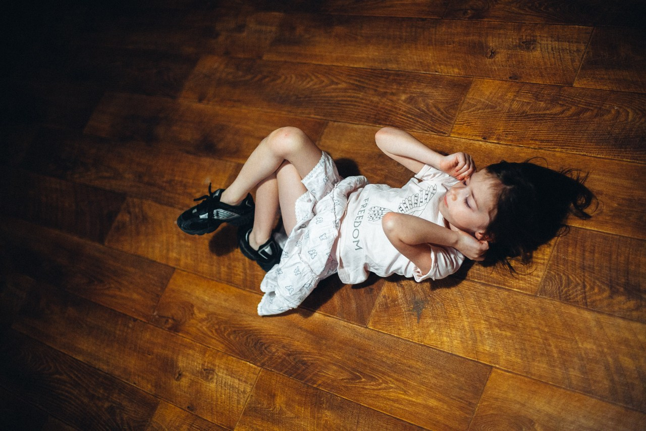 Дочка в студии. Фотограф Денис Денисов