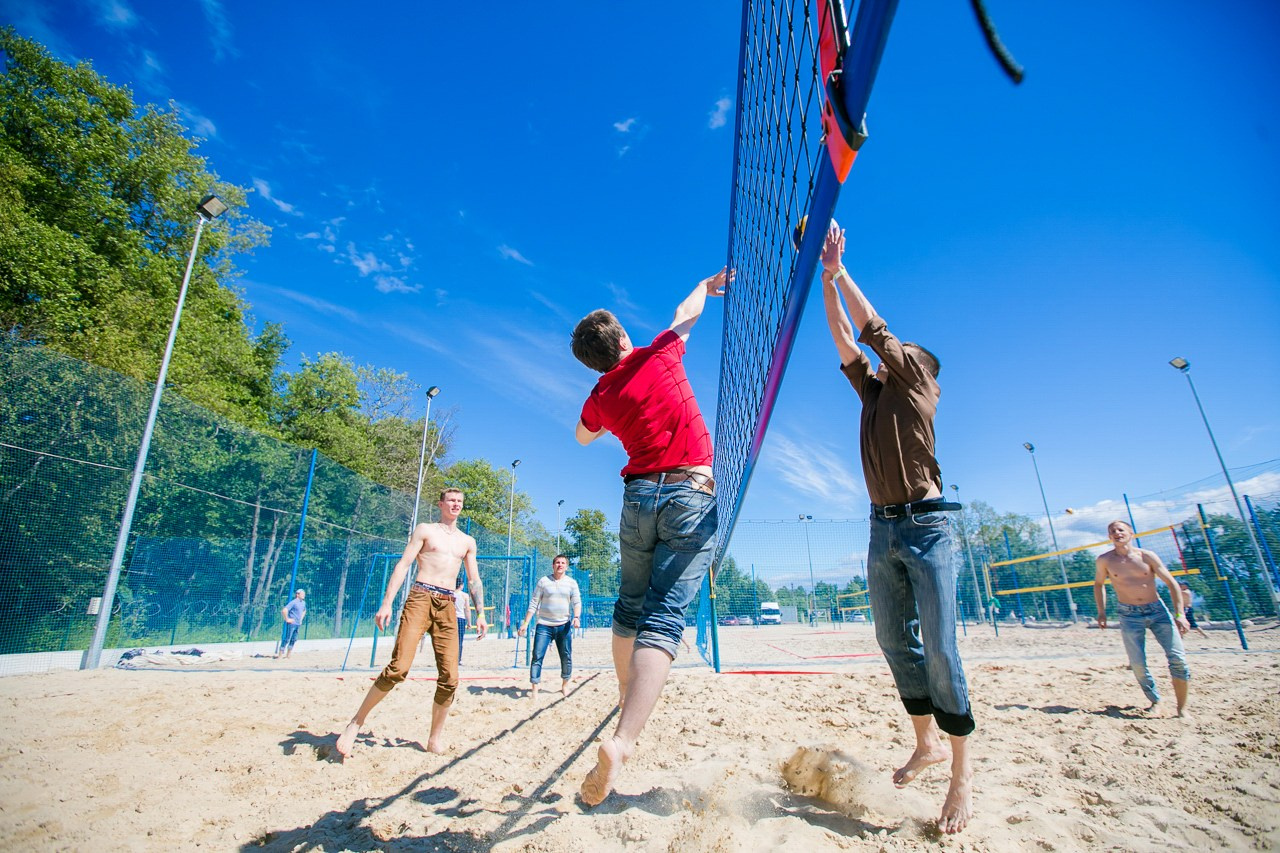 Командообразующее. Фотограф событий, Максим Романенко