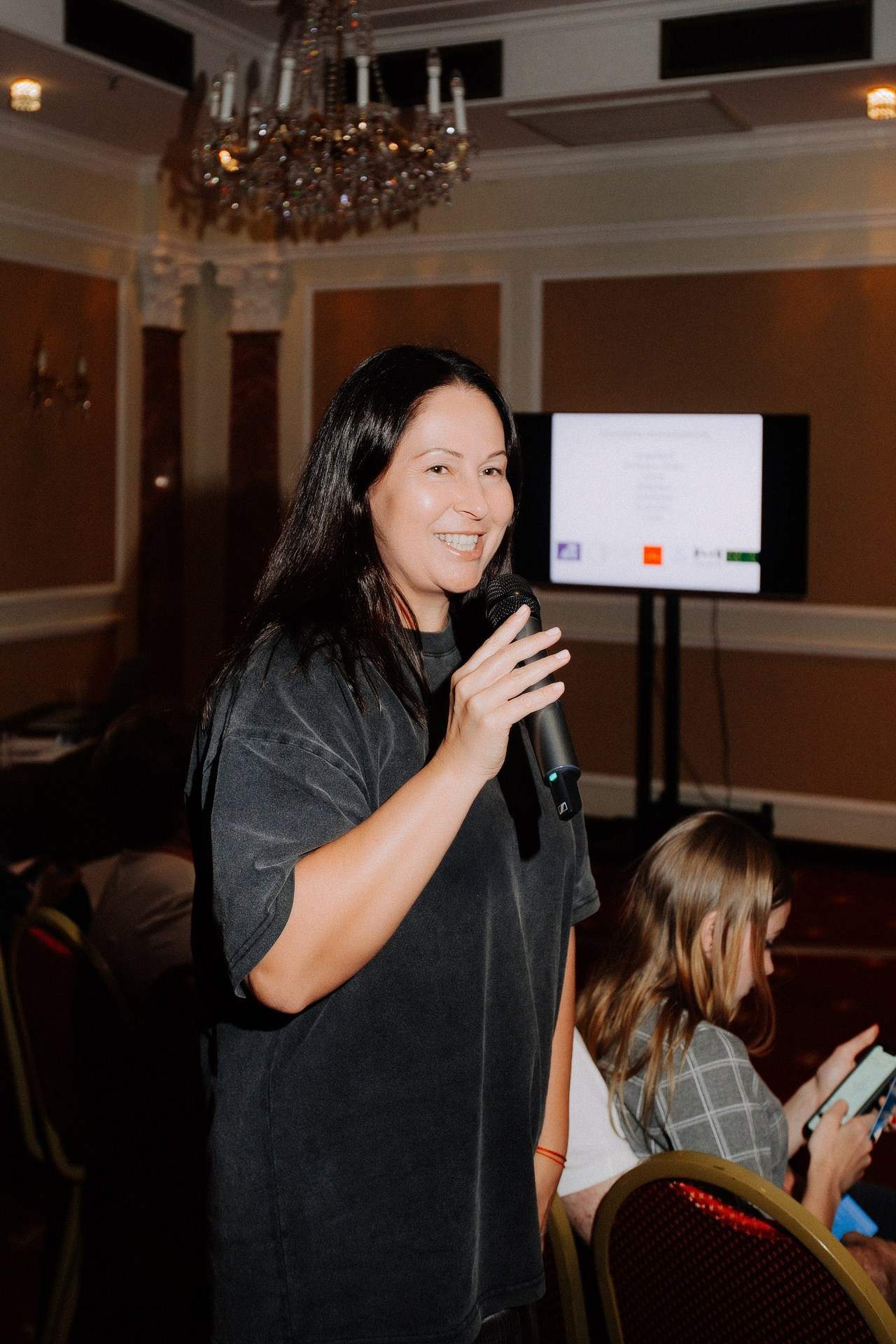 Kamerger Public talk. Home