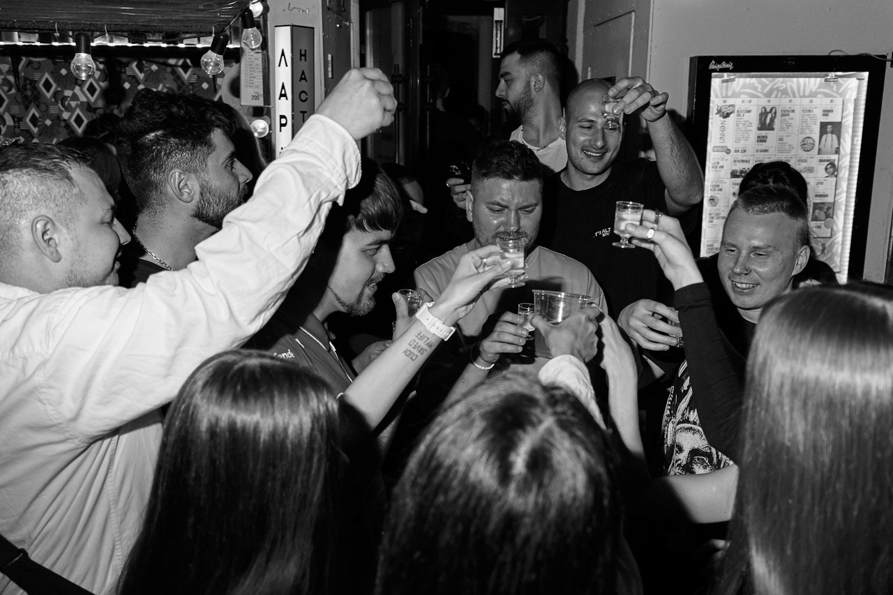 Vibe Room: Denis Yuzhin B-Day. Коммерческий и репортажный фотограф в Санкт-Петербурге — Туся Сушка