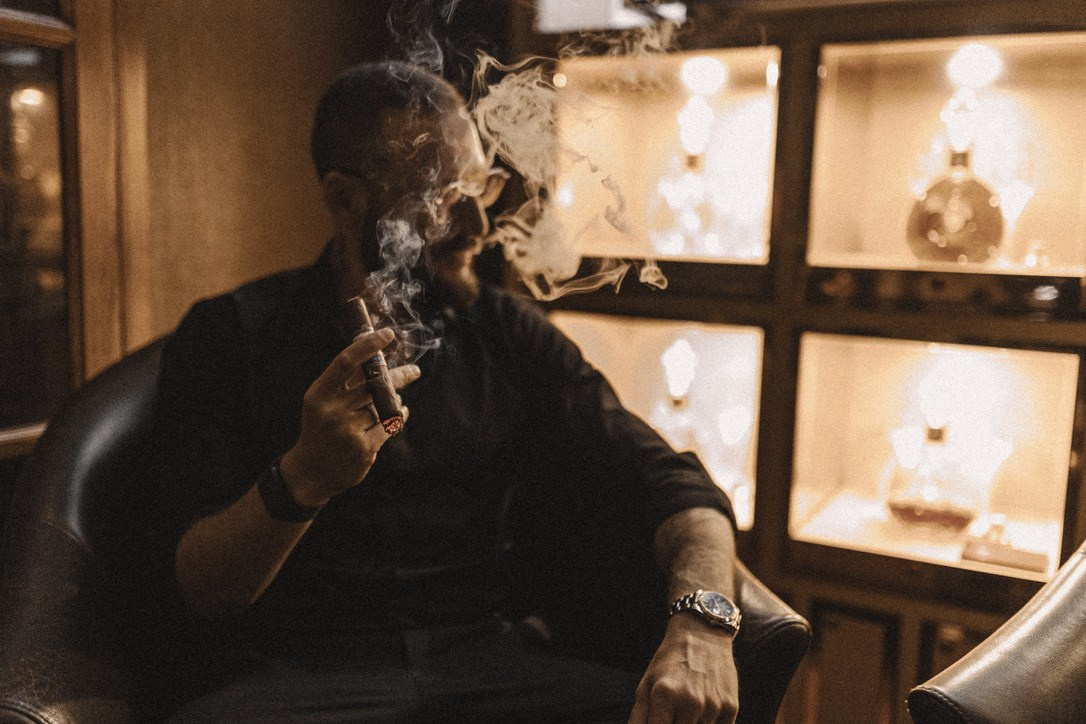 Male Portrait Photoshoot in Dubai — Lifestyle Photography. Evgen Yatsenko — Photographer in Dubai