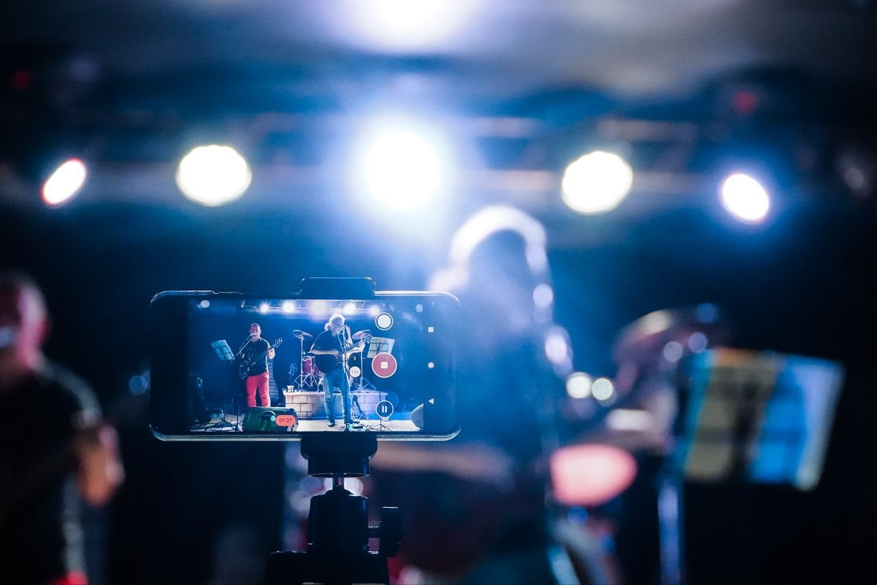 Выступление в клубе «Fire Ball». Репортажный и портретный фотограф / видеограф (СПБ)