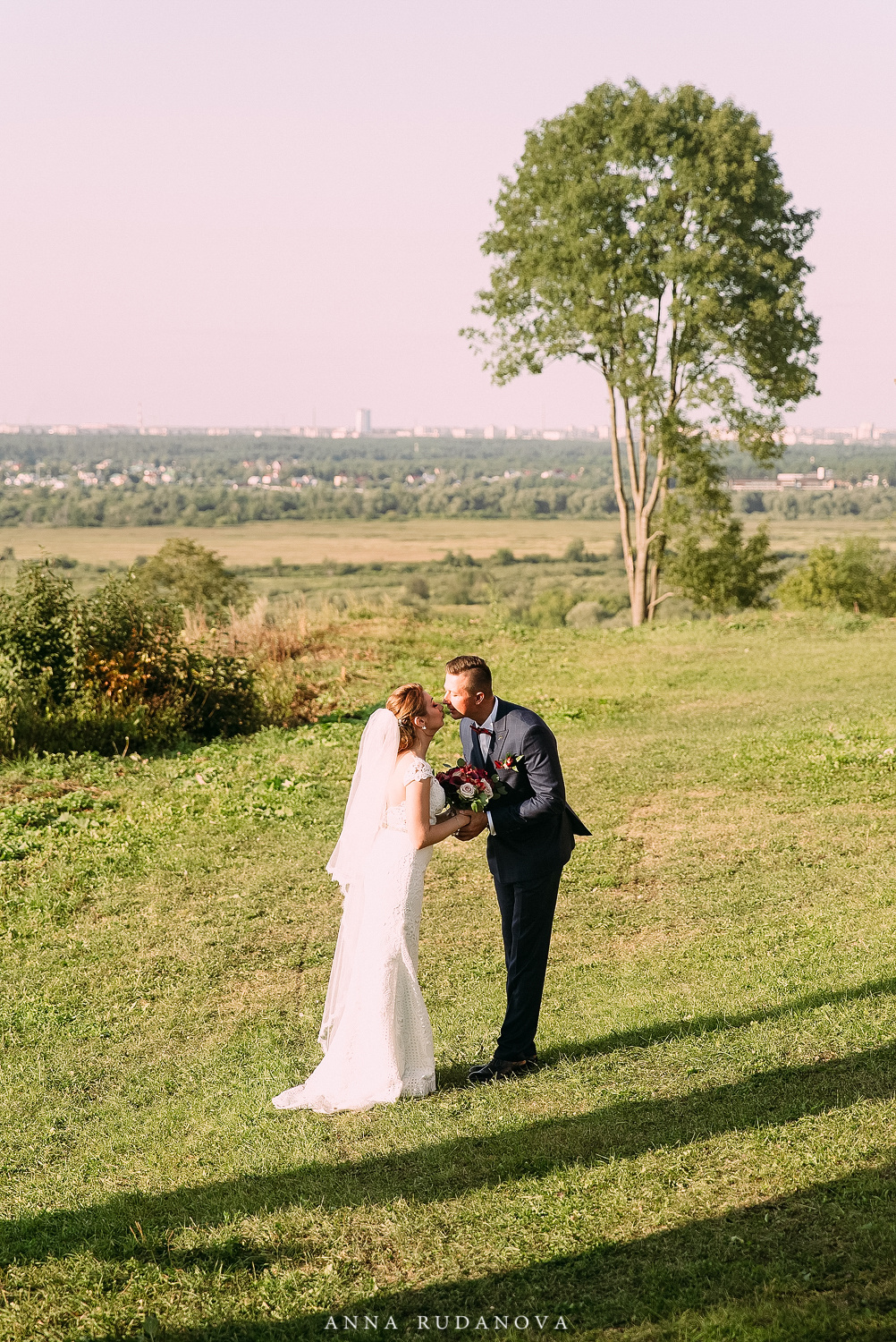 Фотограф Анна Руданова. Свадебная фотосессия в Усадьбе Рукавишниковых