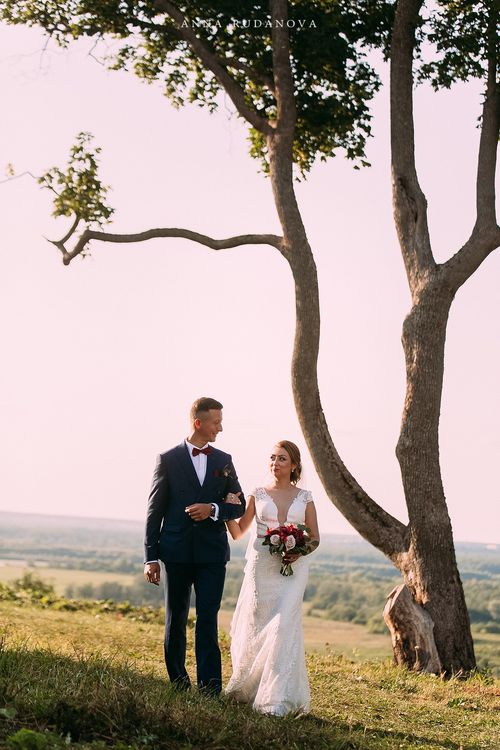 Фотограф Анна Руданова. Свадебная фотосессия в Усадьбе Рукавишниковых