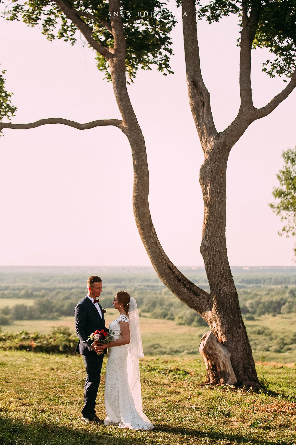 Фотограф Анна Руданова. Свадебная фотосессия в Усадьбе Рукавишниковых