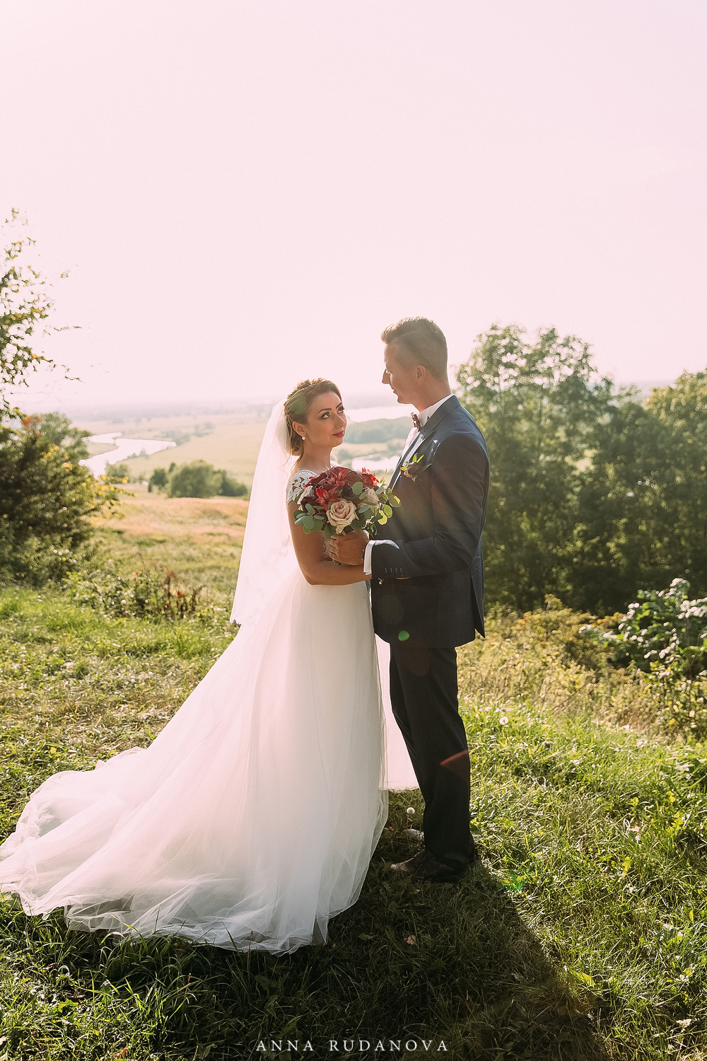 Фотограф Анна Руданова. Свадебная фотосессия в Усадьбе Рукавишниковых