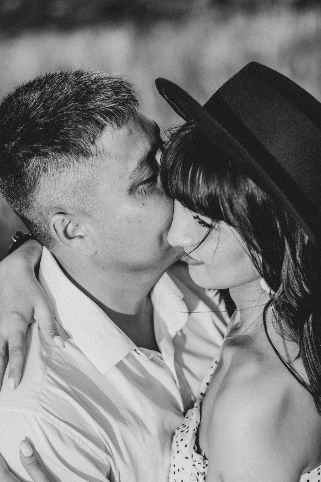 Фотограф Лавстоори истории любви, парная фотосессия Оренбургская область, Орск, Новотроицк, Гай. Женский фотограф в Орске Новотроицке Динара Долганова