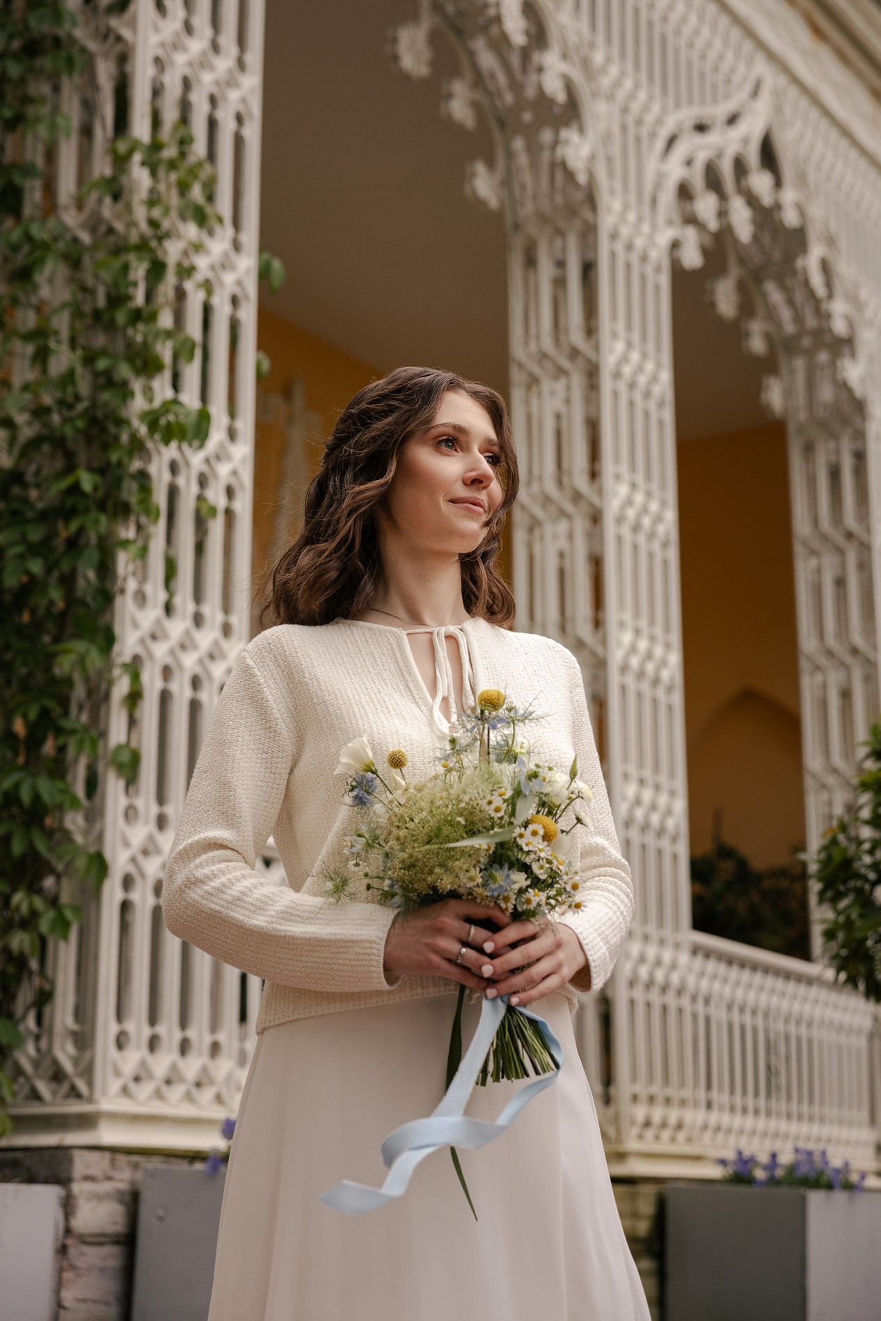 Киношная эстетика свадебного дня, профессиональная журнальная ретушь фото