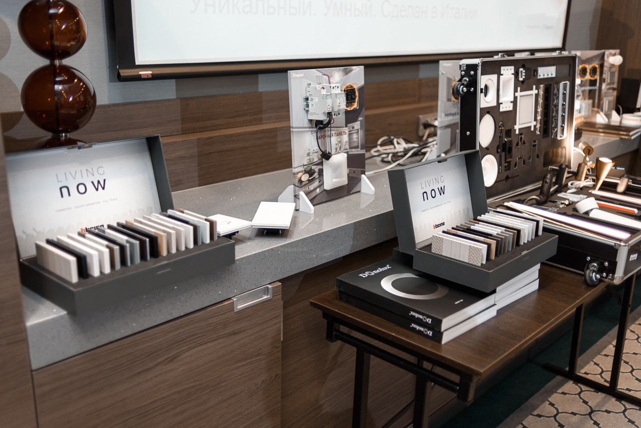 Презентация Donolux. Фотограф Дарья Мустафина, Тюмень