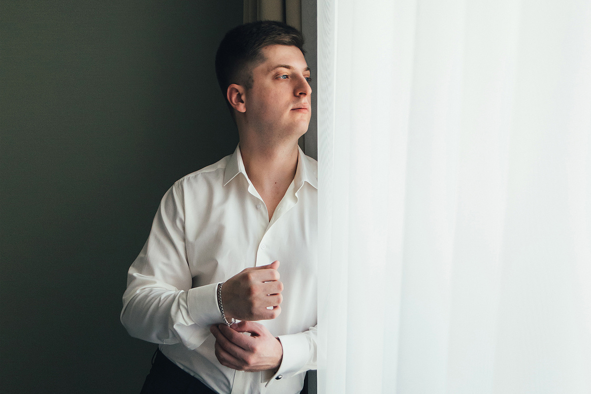 Утренние сборы жениха